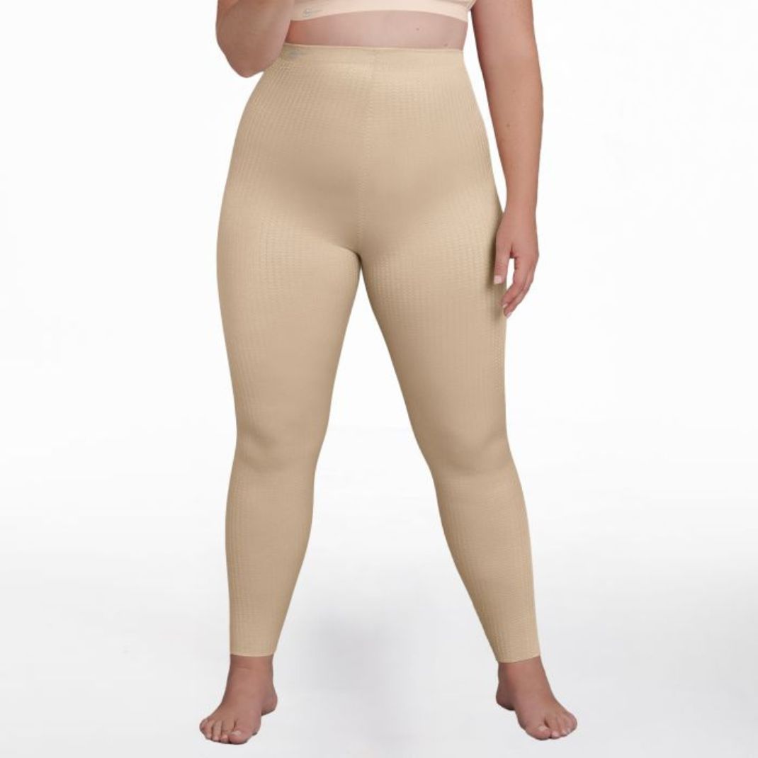 Lipoedème stade 1, 2, 3 : Lipoedème stade 1, 2 ou 3 : quelles différences, quels symptômes, et quelle compression adaptée à chaque stade ? Le guide d'une orthopédiste-orthésiste.