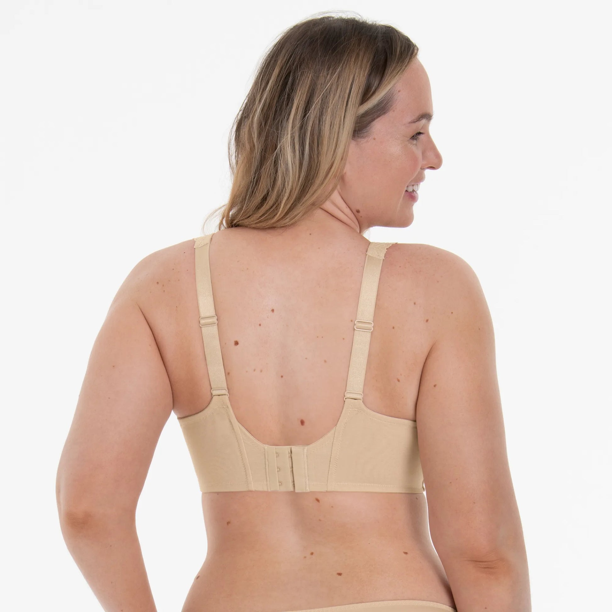 SELMA- Soutien-gorge à armatures pour bonnets profonds Anita
