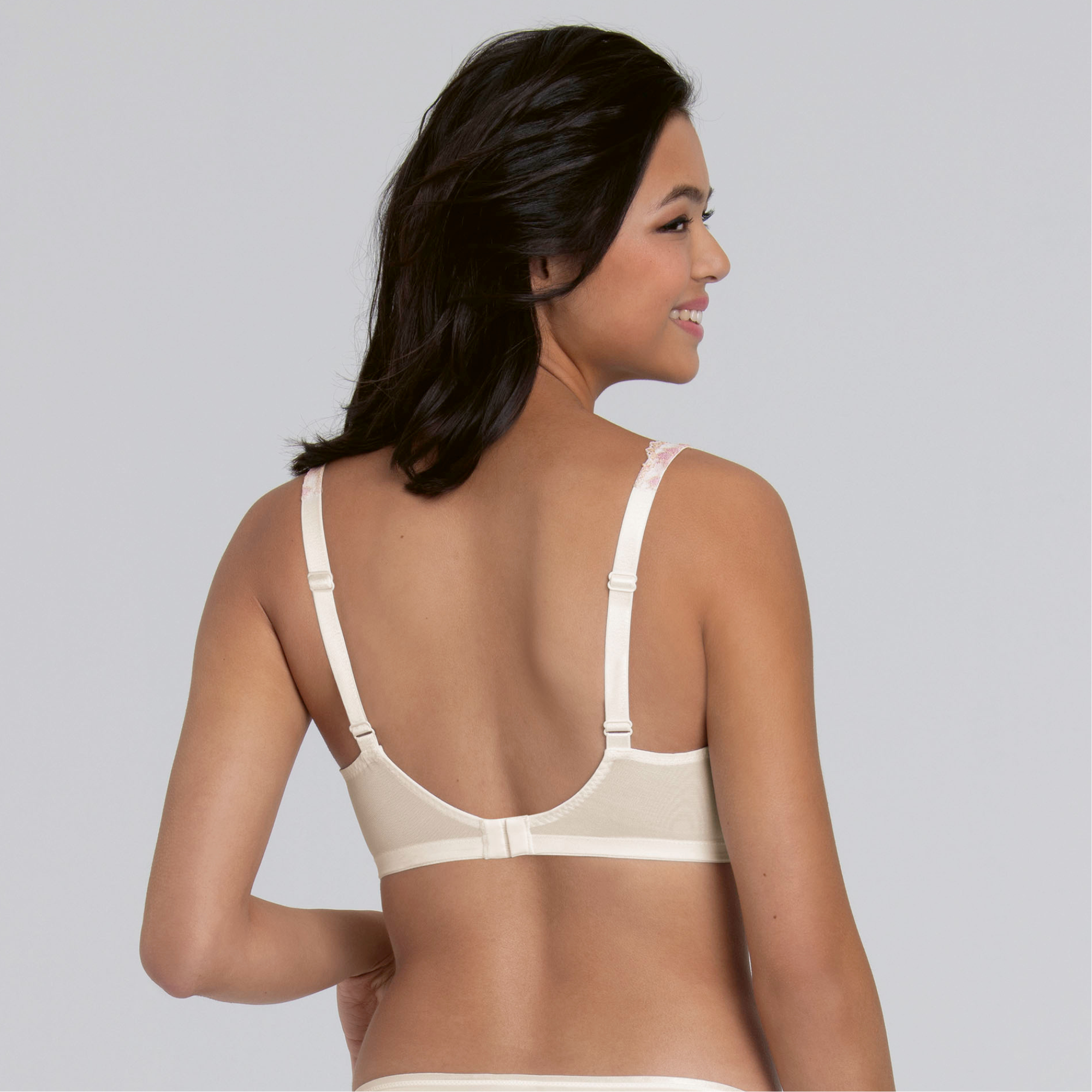 COLETTE- Soutien-gorge sans armatures à coques spacer
