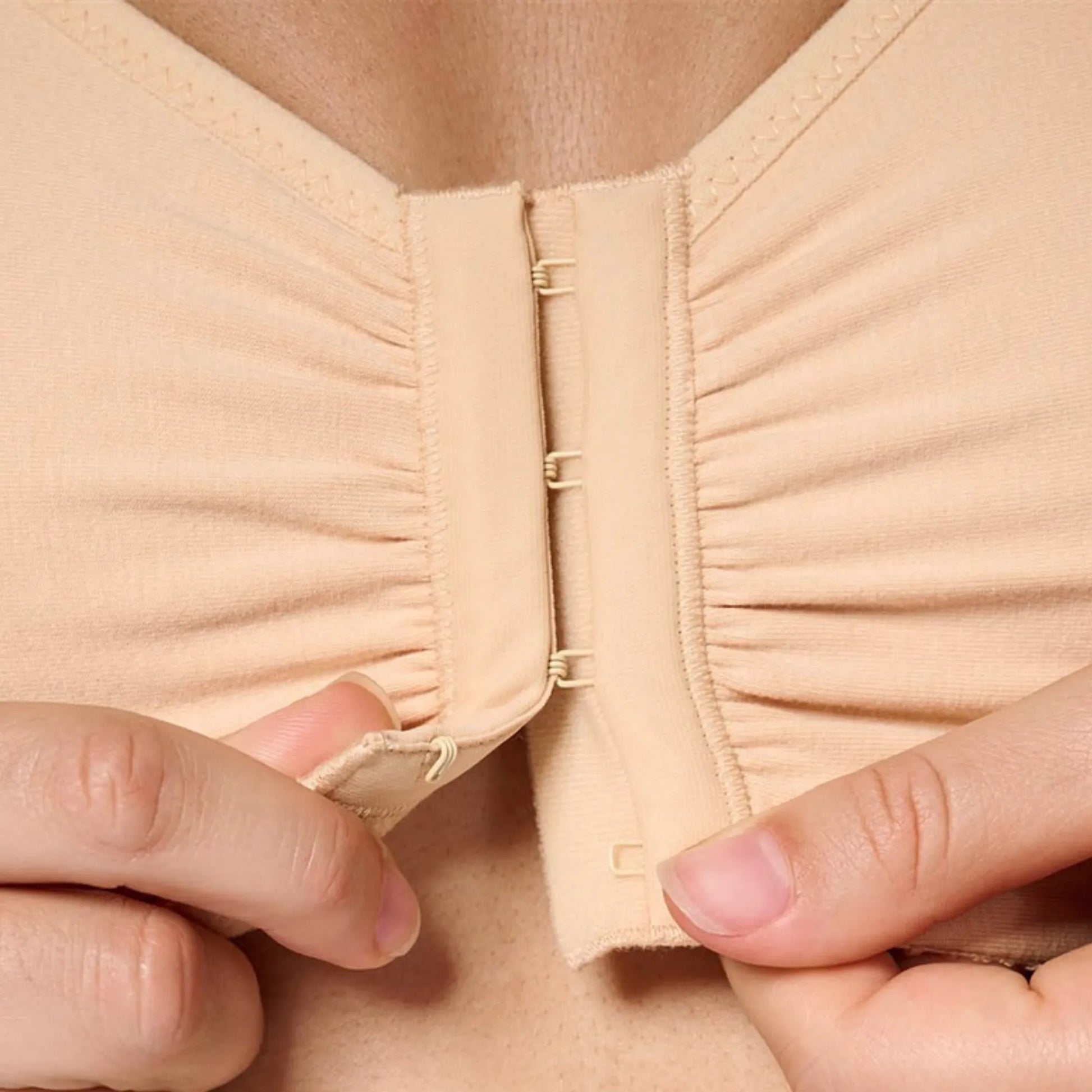 FRANCE- Soutien-gorge sans armatures avec fermeture devant Amoena