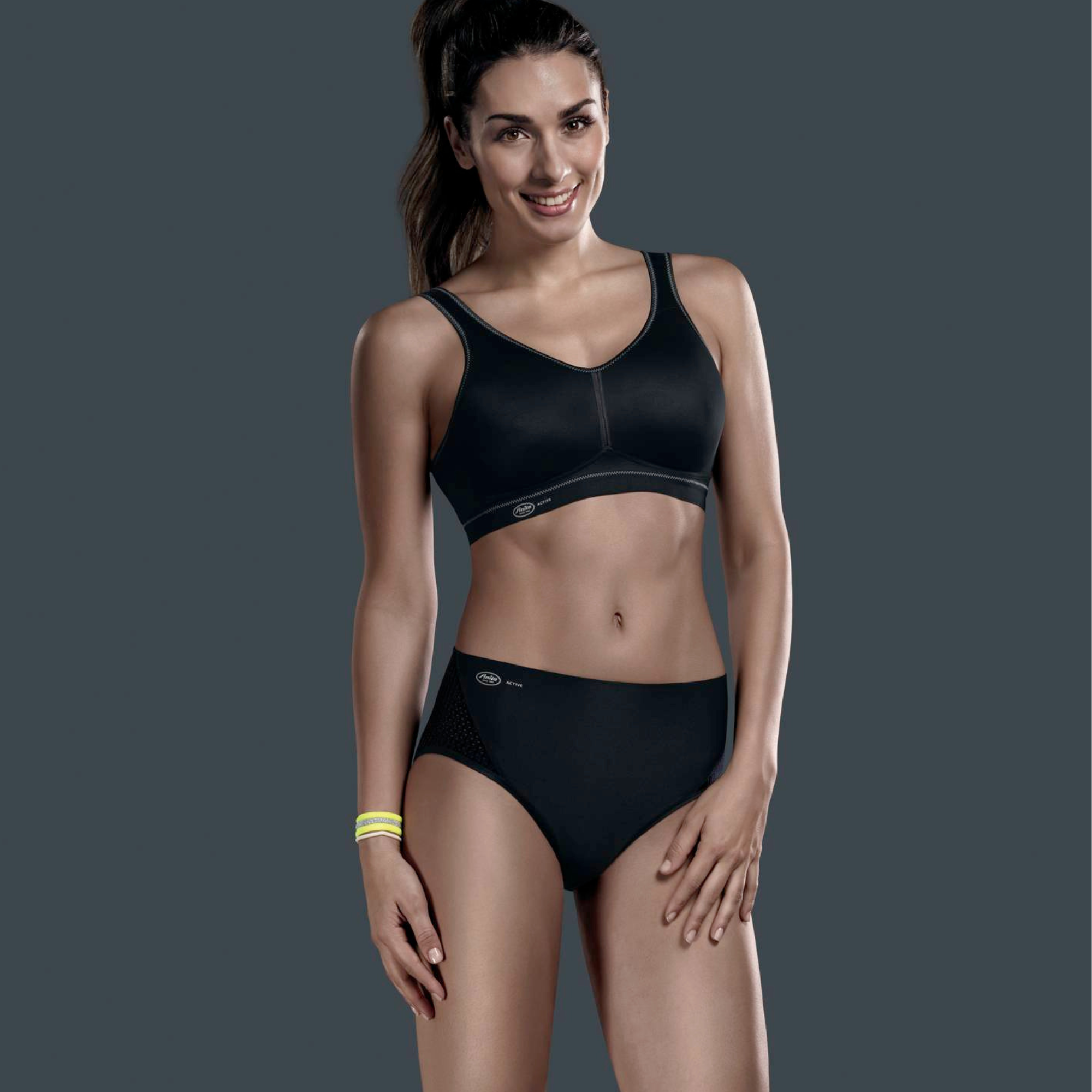 LIGH FIRM- Soutien-gorge de sport moulé